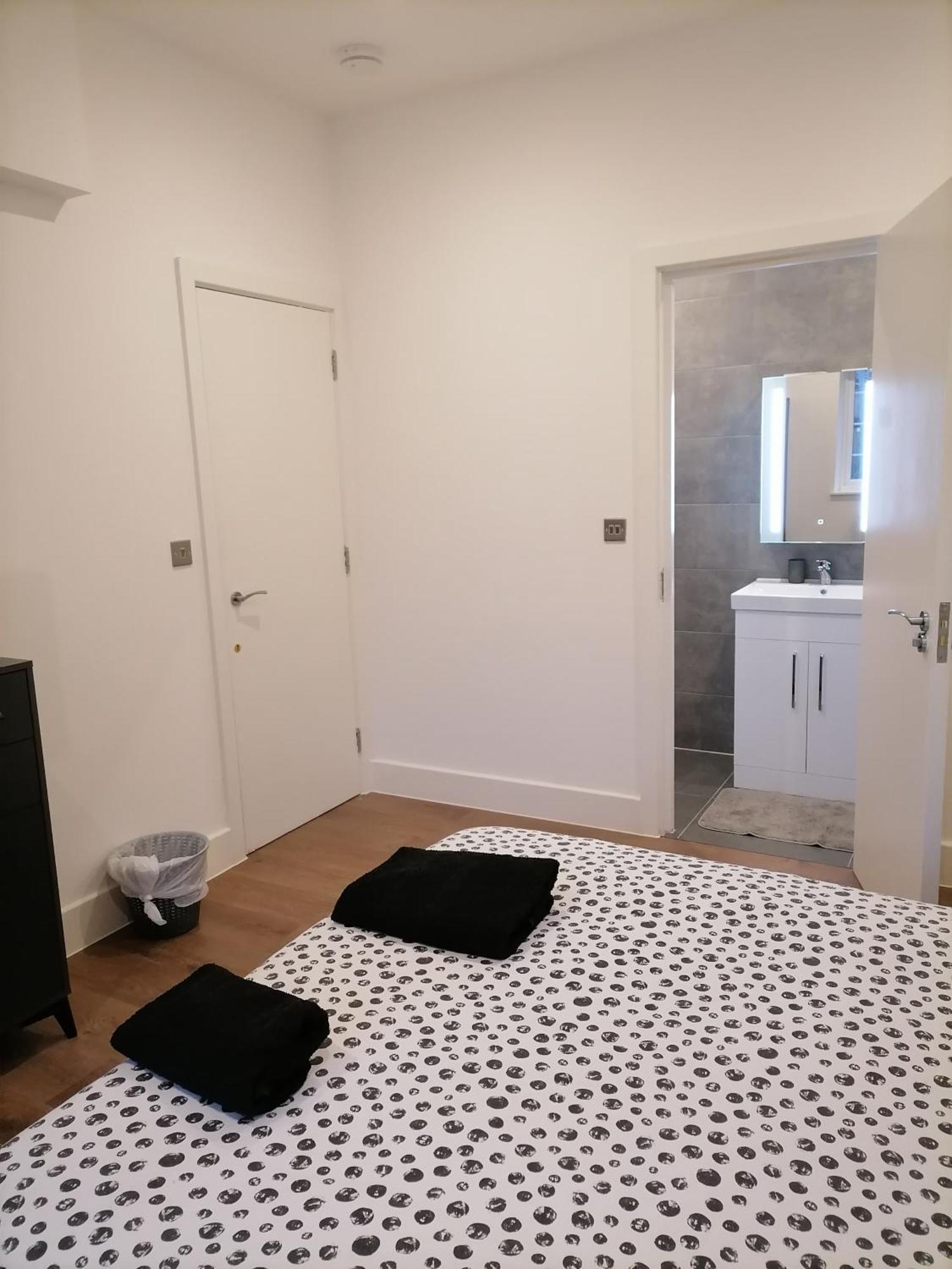 Ferienwohnung Hemans 0.8 London Exterior foto